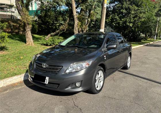 TOYOTA COROLLA 1.8 GLI 16V FLEX 4P AUTOMÁTICO